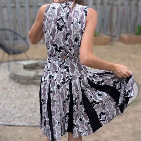 French Connection Dress - Picture 3 of 4